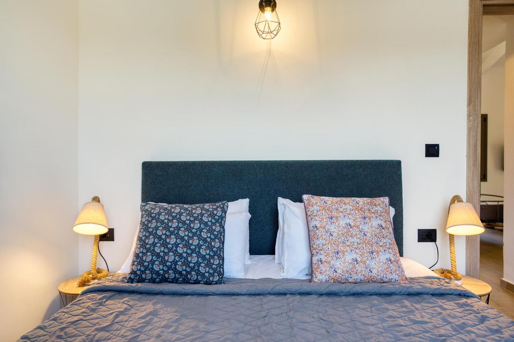 Astarte Villas - Astra Private Villas With Pool Vasilikí エクステリア 写真