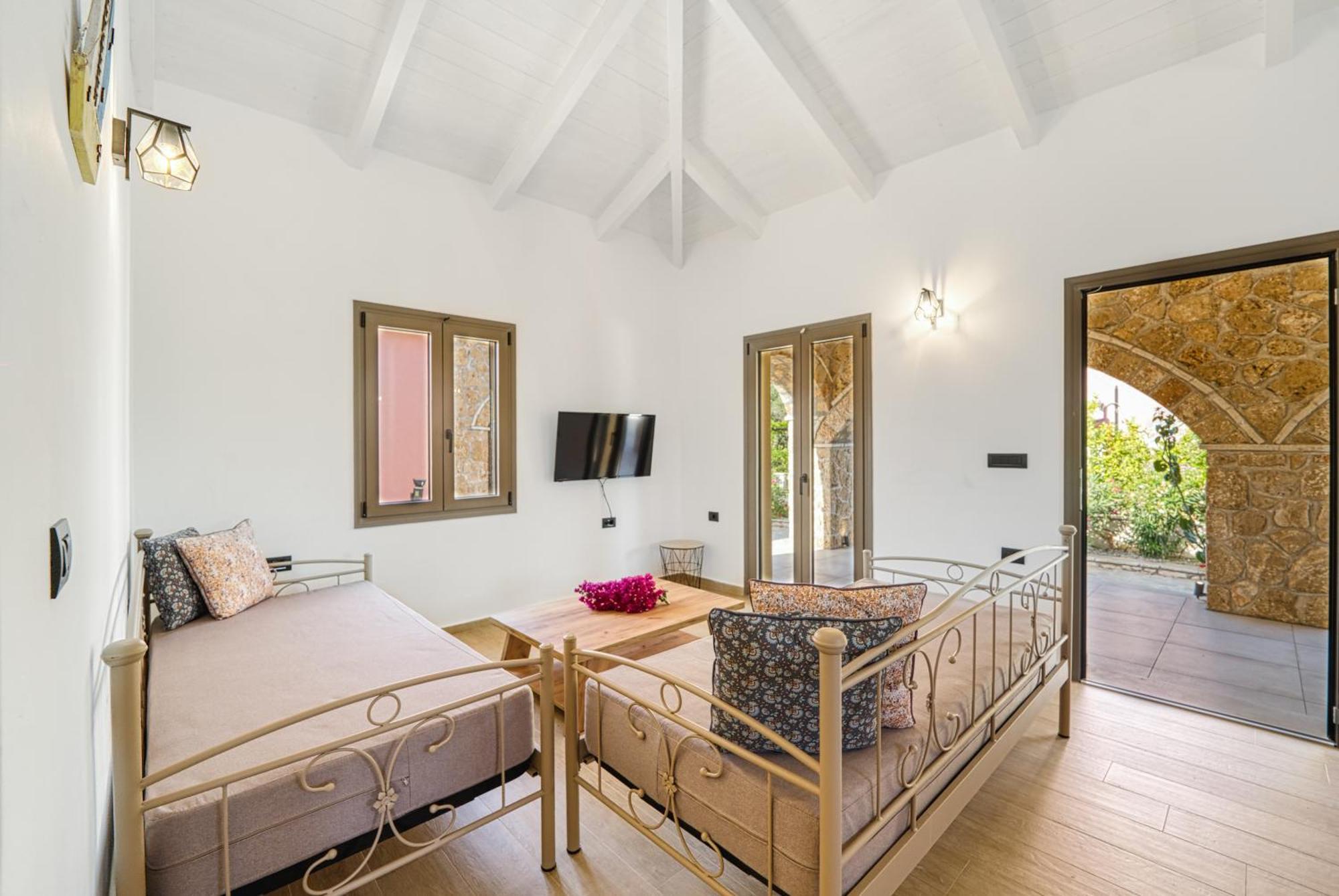 Astarte Villas - Astra Private Villas With Pool Vasilikí エクステリア 写真